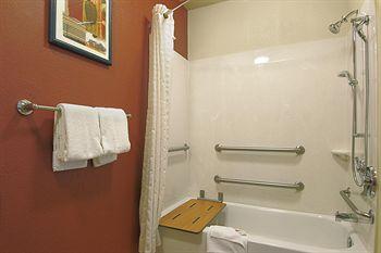 Red Roof Buffalo - Niagara Airport Motel 2*