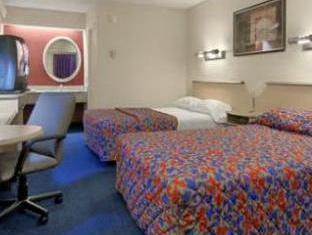 Red Roof Buffalo - Niagara Airport Motel 2*